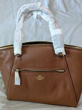 Medium brown COACH purse